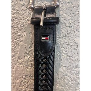 Tommy Hilfiger Black Woven Leather Belt Mens Size 32/80 Silver Buckle‎